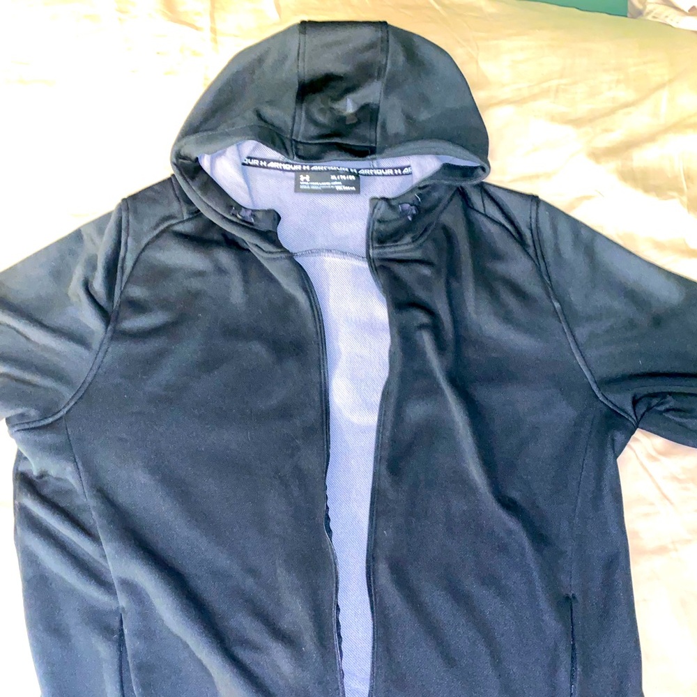 Under Armour zip up sweater. Black. Size XL